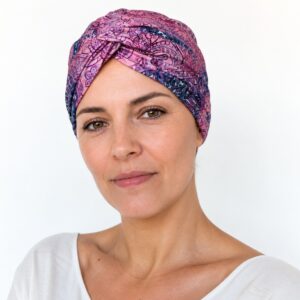 turbante oncologico tonos rosas estampados